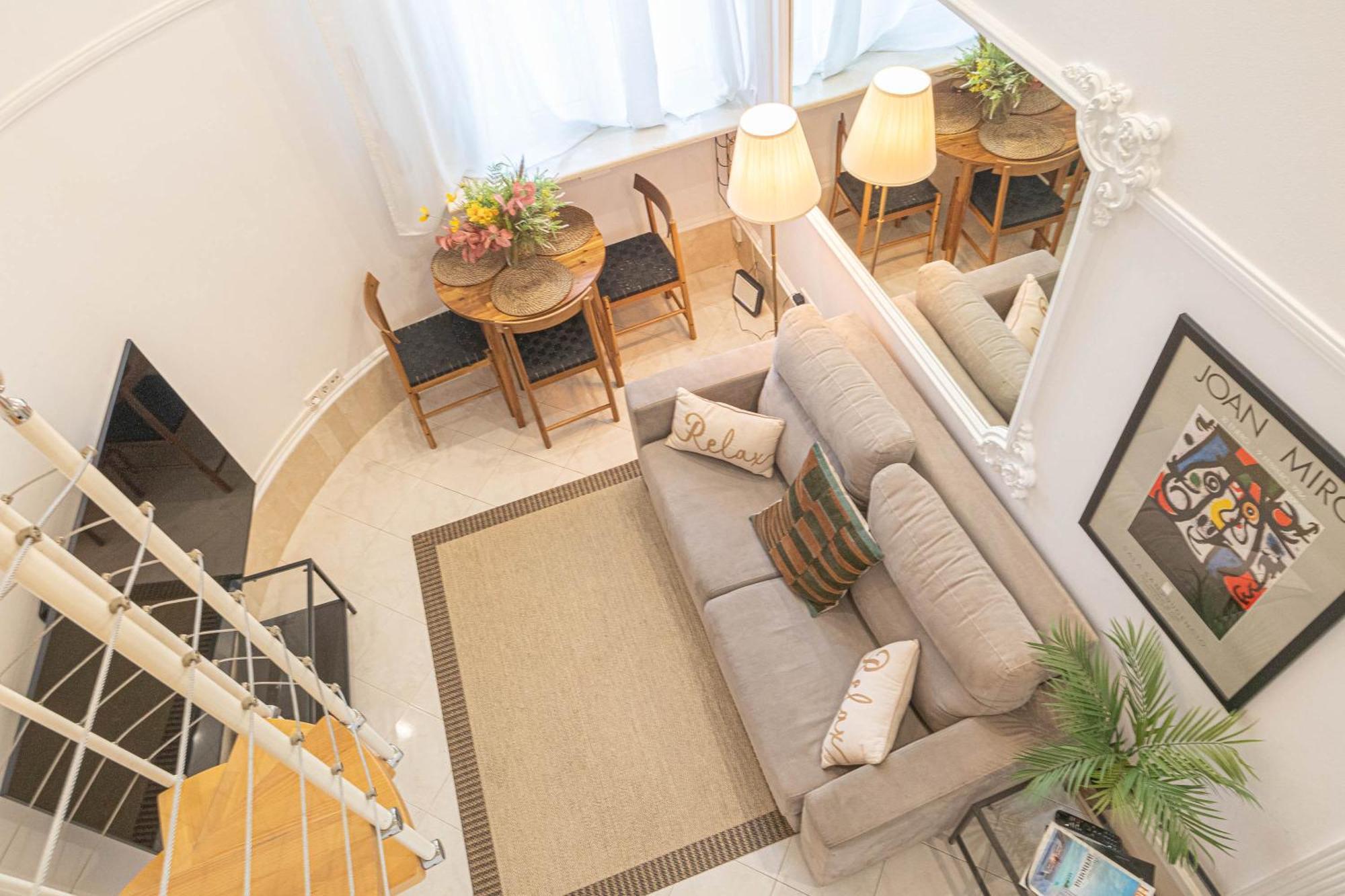 Apartamento Gray Dalbion Puerto Banus - Happy